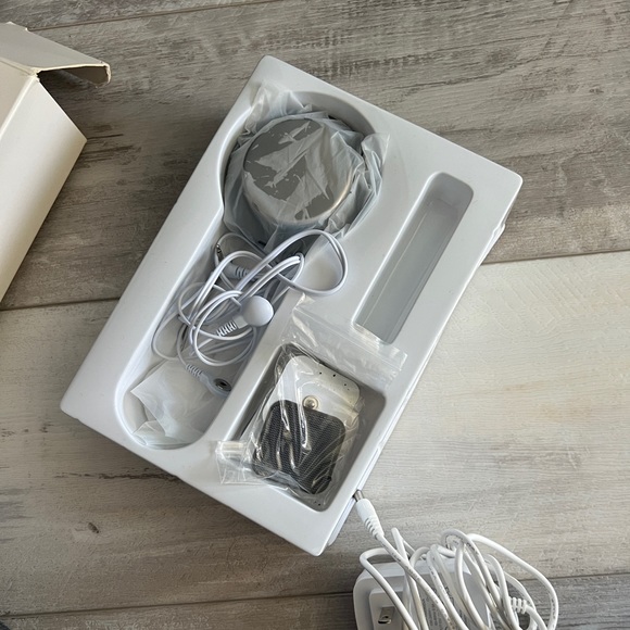 3 in 1 skin device - Picture 3 of 6